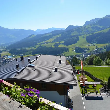 Bergbauernhof Obergaisberg Lantgård *